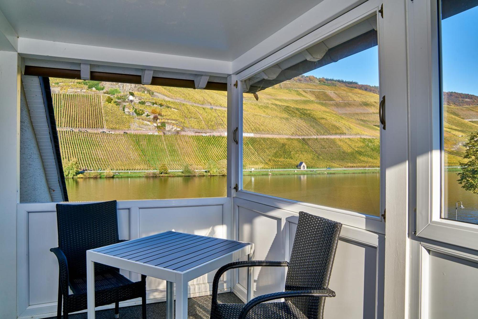 Sonnenuhr Bed and Breakfast Bernkastel-Kues Eksteriør billede